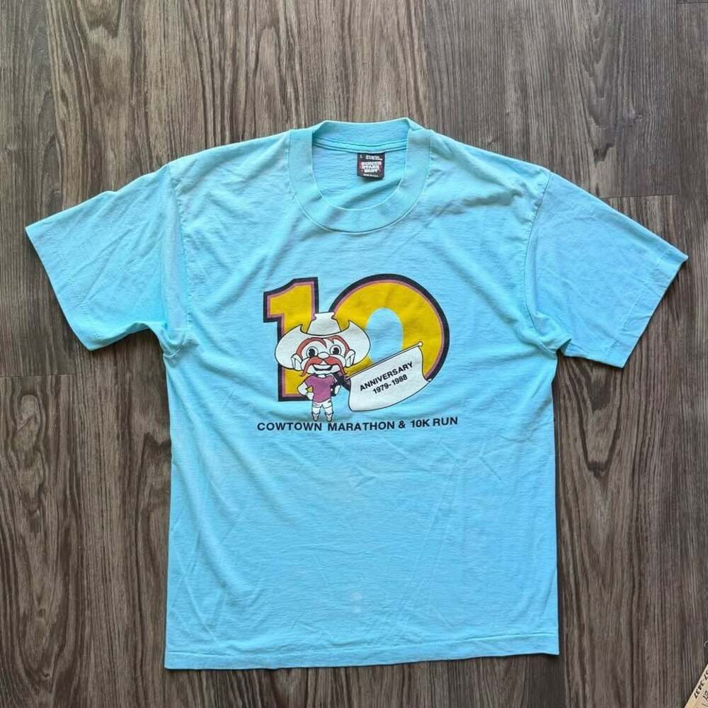 Vintage 80s Cowtown Marathon Graphic T-Shirt